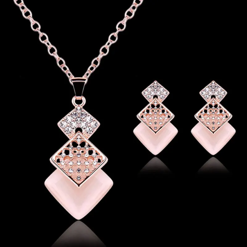 

Square Cat's Eye Stone Bride Jewelry Set Europe And America Fashion Hollow out Diamond Set Wedding Ornament Set