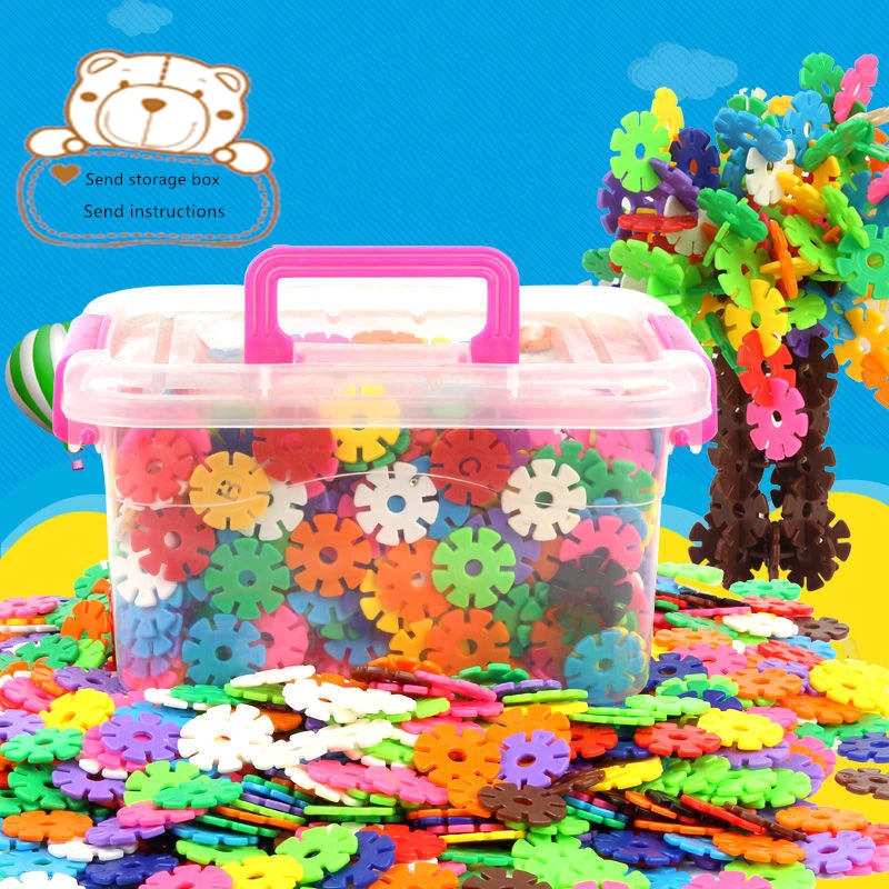 

700pcs Boxed Plastic Snowflake Interconnecting Blocks Building & Construction Toys Children 3D Puzzle Kindergarten Baby Game Toy