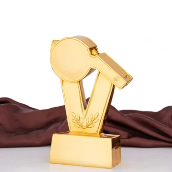 

Football Referee Trophy Plating Resin Sports Competitions Award Toy With Base School Games Trophy Souvenir