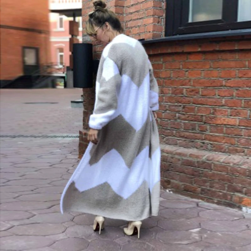 2020 Women Wave Pattern Knitted Long Cardigan Long