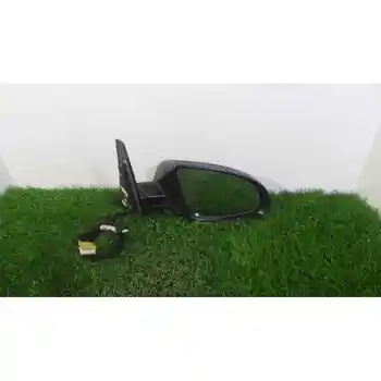 

1313950 Right rearview Audi A2 (8z)