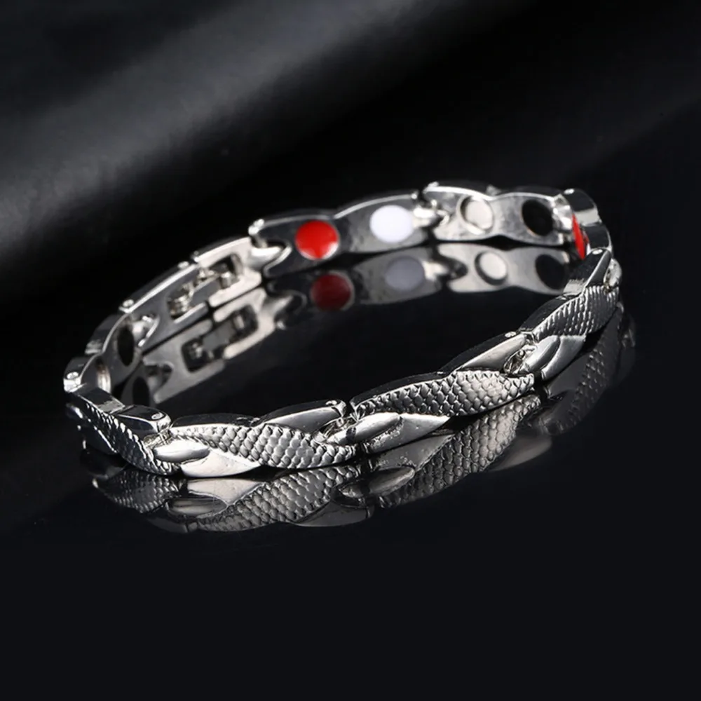 299666_no-logo_299666-2-03