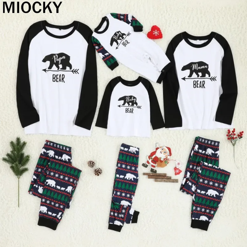 

Family christmas pajamas set Black White Patchwork Bear Printed Clothing Set Nightwear Sets Soft Comfort Family Sleepwear E0341
