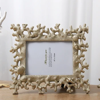 

1PC Photo Frame Mediterranean Style Marine Life Coral Shell Conch Resin Photo Frame Special Gift for Family and Friends