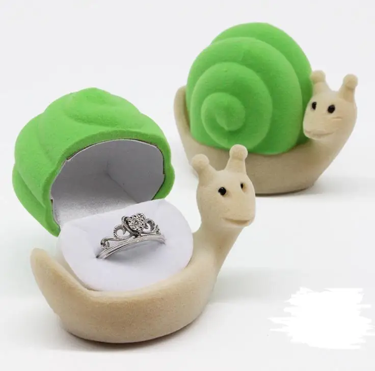 Caja De Anillo De Terciopelo Con Forma De Caracol Y Dibujos Animados, Regalo Exquisito, Joyera Con Flocado, Envase De Embalaje