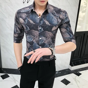 

2020 Spring New Half Sleeve Shirt Men British Style Slim Fit Floral Men Casual Shirts All Match Streetwear Tuxedo Dress Blouses