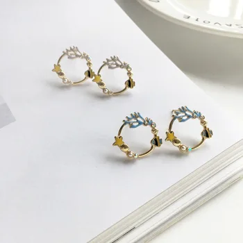 

Simulated-pearls Starfish Circle Clip Earrings Beautiful Funny Fish Charm Earrings