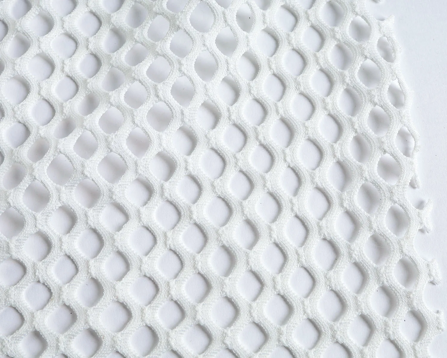 https://ae01.alicdn.com/kf/H0d1d0064d6b347d891d90a744667be01L/Diamond-Holes-Mesh-Polyester-Spandex-Fishnet-Fabric-for-clothing-making-DIY-165x50cm-sold-by-the-half.jpg