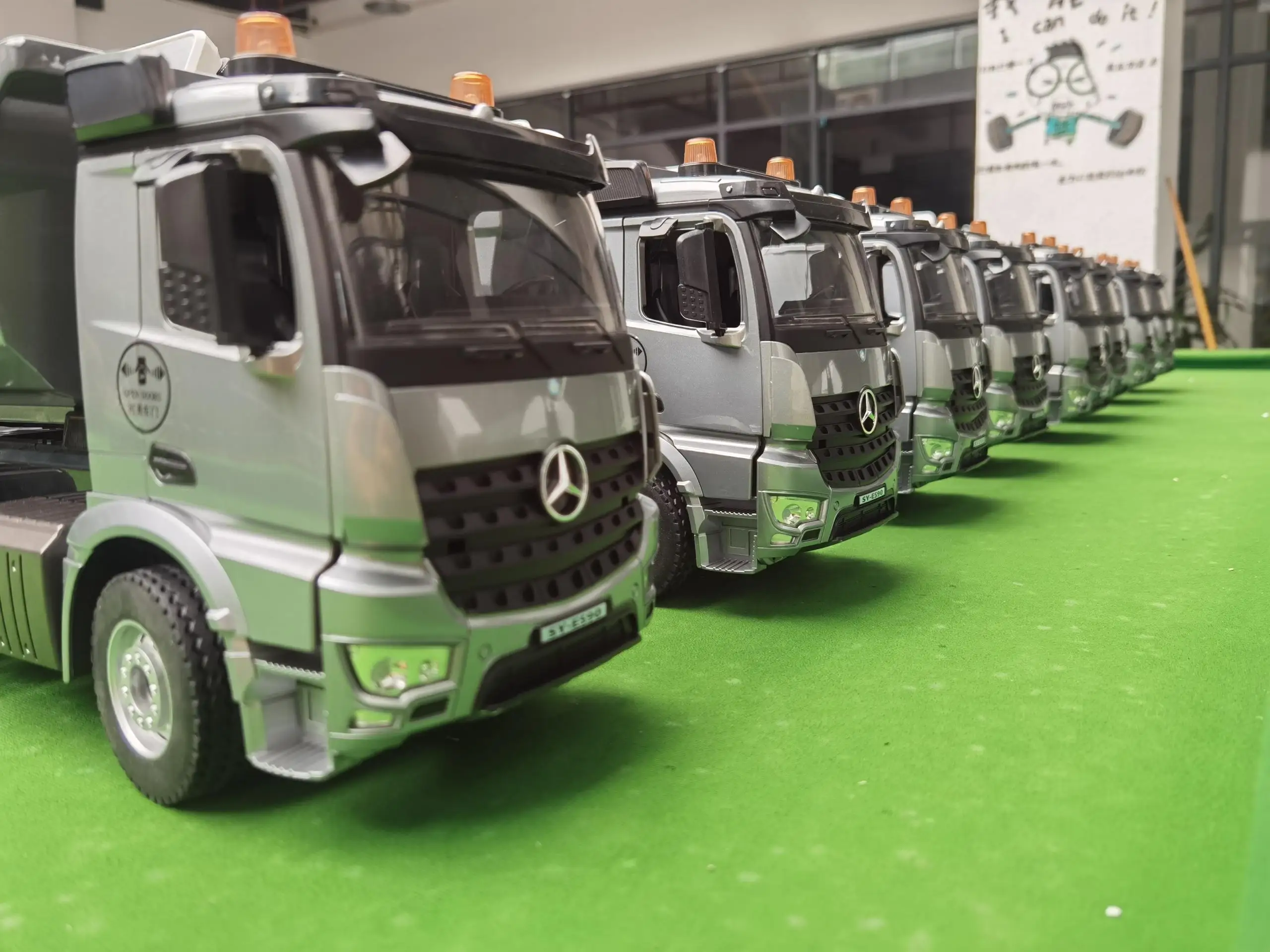 DOUBLE E E590 1/20 RC Car Alloy Dump truck Remote Control Dumper