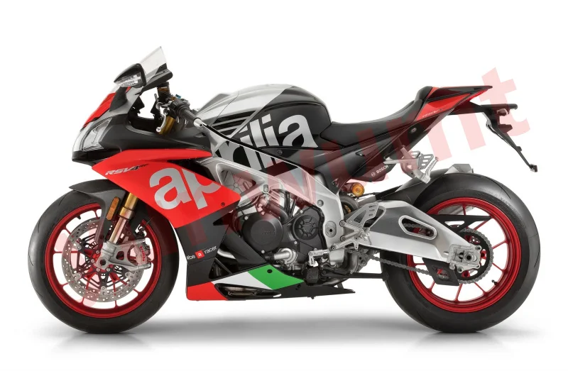 Обзор мотоцикла Aprilia RSV4 RR 2018: особенности и характеристики