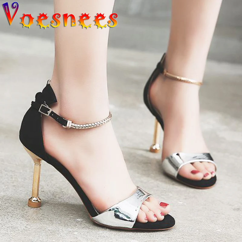 

Metal Chain Heels Buckle Strap Summer Women Shoes Cover Heel Thin High Heels Walk Show Mixed Colors Fashion Sexy Party Sandals