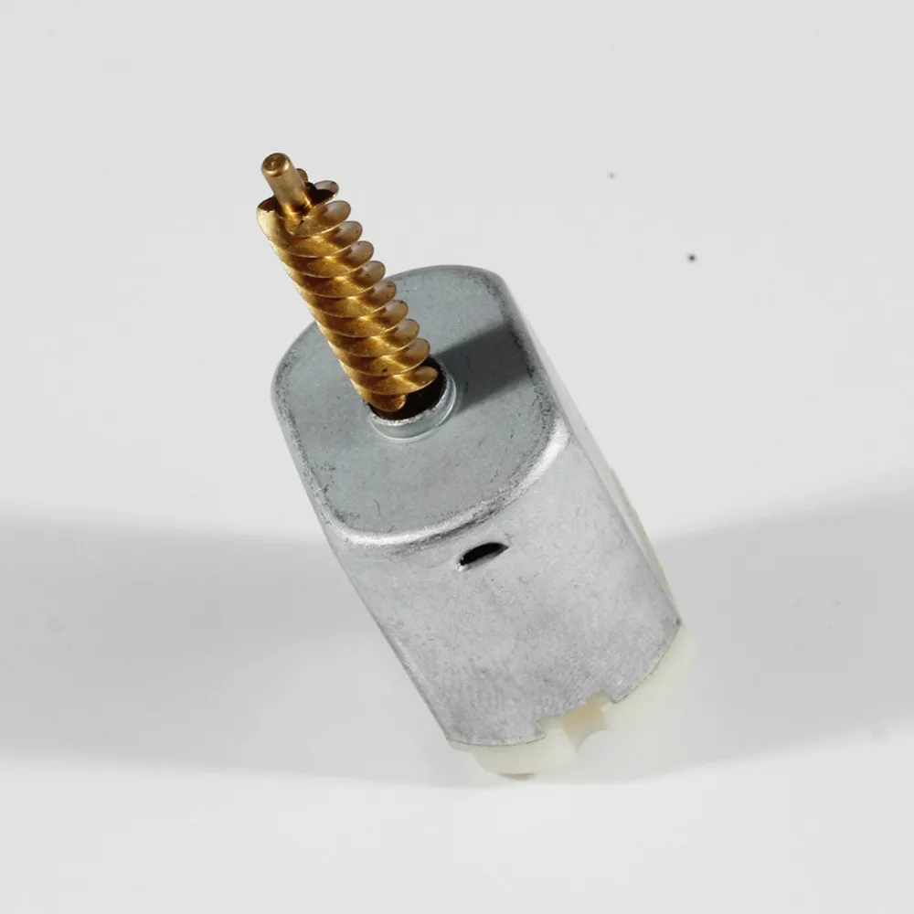 HTB18oueaJfvK1RjSspoq6zfNpXaP