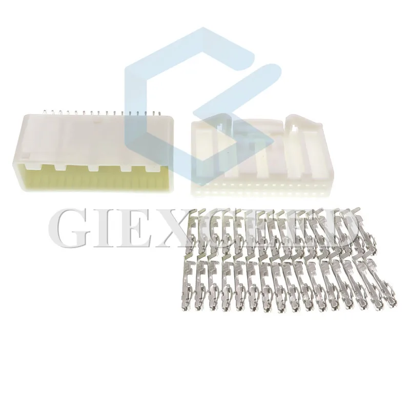 

32 Pin 1318747-1 Автомобильный навигатор, центральный инструмент управления, жгуты проводов, разъем PCB, гнездовые и гнездовые разъемы