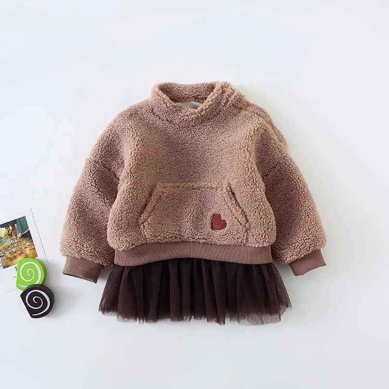 Осенне-зимние модные Лоскутные флисовые пуловеры с вышивкой в виде сердца для девочек; утепленные пуловеры для детей