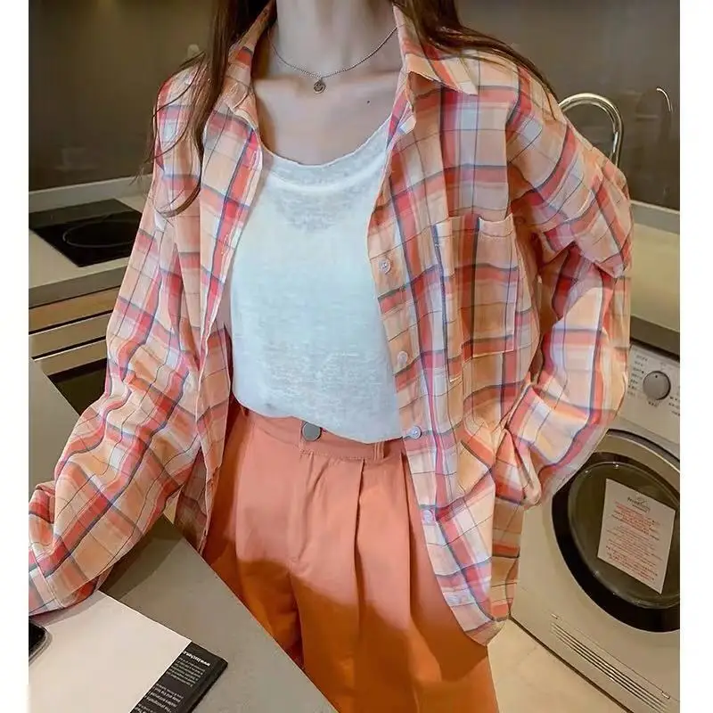 

Summer New Style Retro Hong Kong Flavor Plaid Shirt Women's Sense of Design Non-mainstream Tops Loose-Fit Shirt Coat Coat Fashio