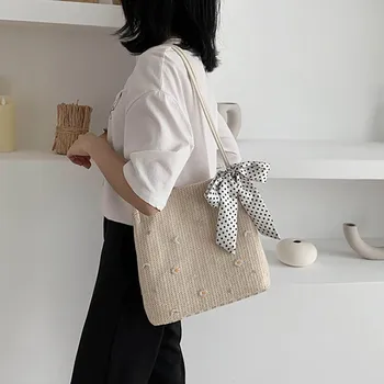 

summer retro bohemian hand-made rattan straw bags Floral Handbag Woven Handbag Beach Bag соломенная сумка 2020