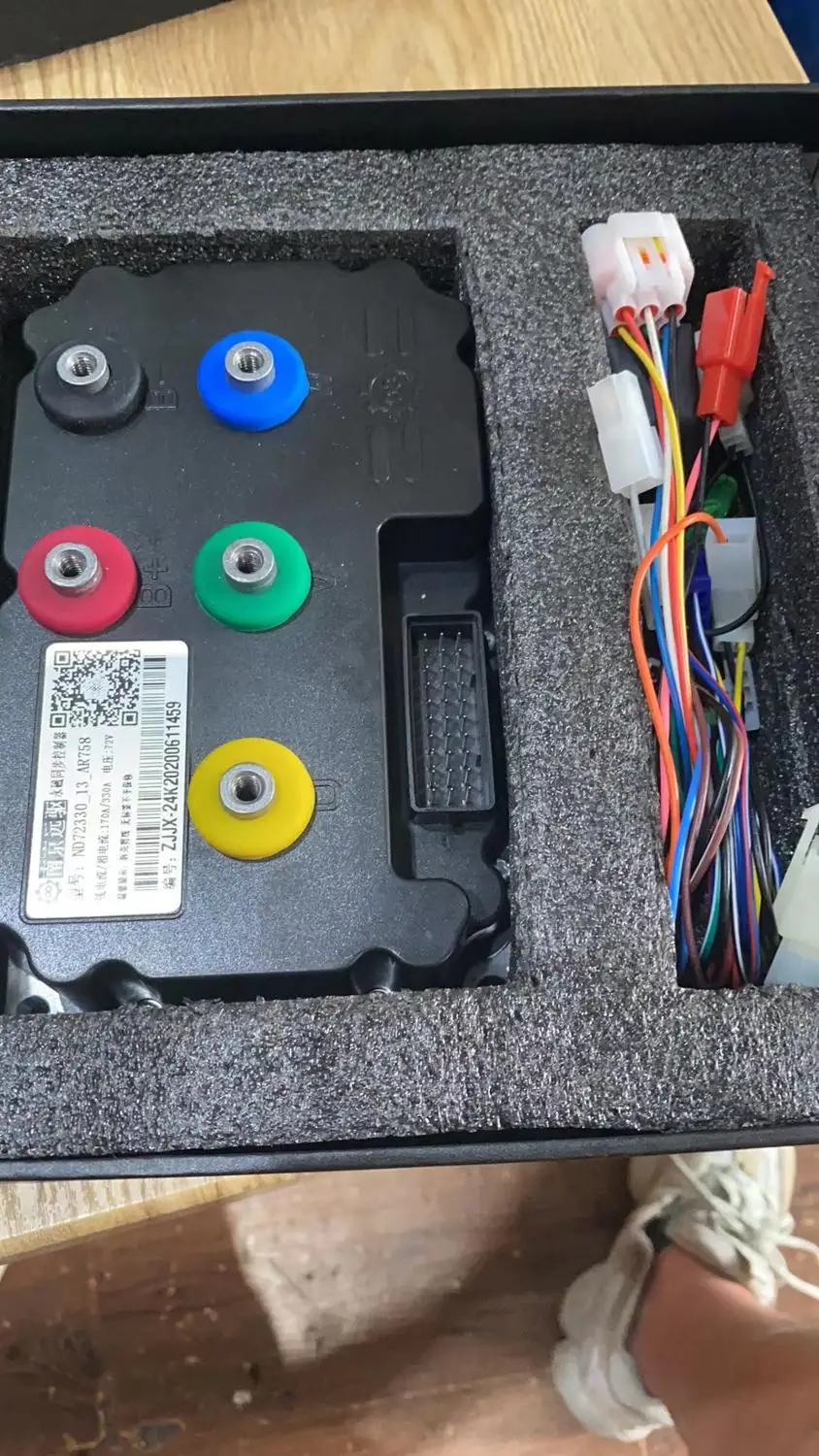 US $1.700.00 3KW Sine Wave BLDC Controller with bluetooth or PC programming