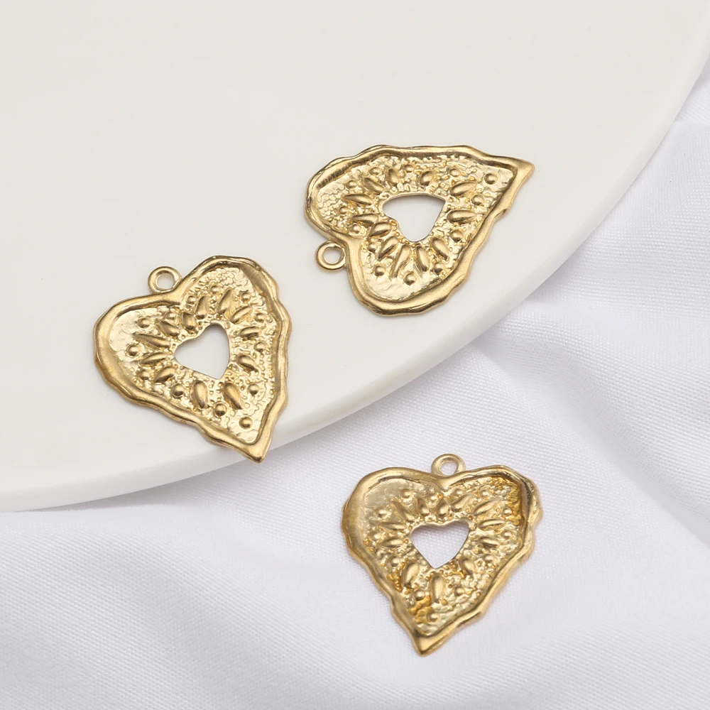 Orecchini A Cuore In Argento Vintage: Martellati, Irregolari E Vuoti - Gioielli Per Donne E Ragazze