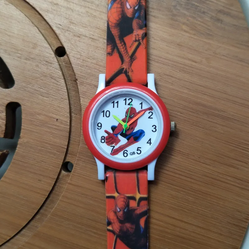 Печатный ремешок часы с человеком-пауком детские часы для мальчиков и девочек часы подарок водонепроницаемые аналоговые спортивные детские наручные часы детский браслет - Цвет: A - red