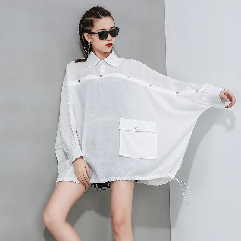 

Irregular Loose Tees And Tops For Women Free Size Pullovers Female Turn Down Collar Batwing Sleeves T Long Sleeve Shirt