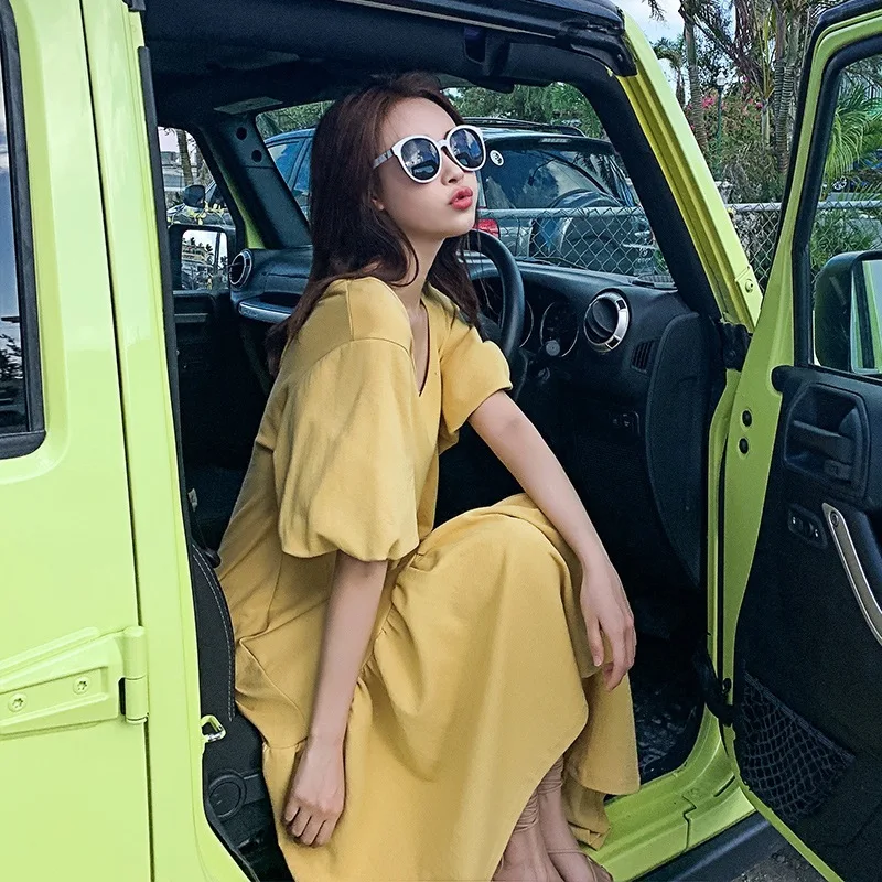 

Photo Shoot CHIC Sense of Design Irregular Flounced Non-mainstream Yellow Mid-length Loose-Fit Crew Neck Lantern Sleeve Dress