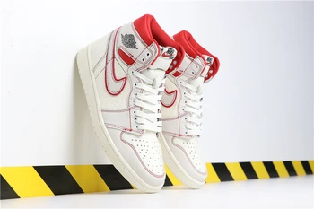 

Nike Air Jordan 1 AJ1 High OG Men's Basketball Shoes Mens Womens Casual Sports Shoes Outdoor High Sneakers Unisex White Red