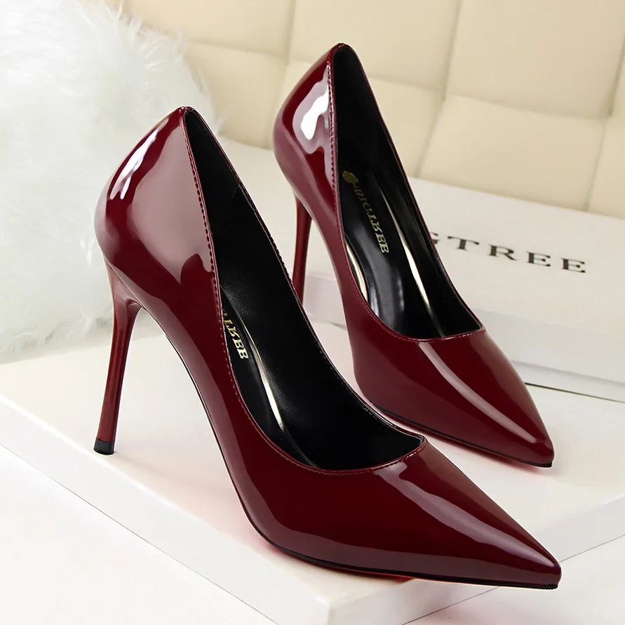 

High-Heel Western Style Sexy Thin Heeled 9196-1 Shallow Mouth Pointed Simple Slimming Career Ol Whole Transaction Shoes 9196-1