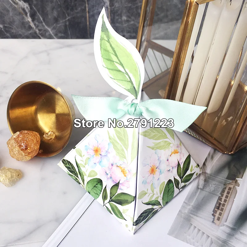 Wedding Favors birthday gift box Green forest Style Triangular Pyramid flower leaves Candy Boxes leaf tags+ribbon