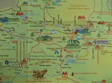 Carte d'itinéraire touristique du Xinjiang (Version anglaise)
