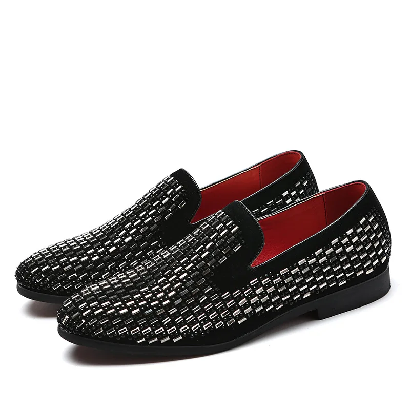 

Pop Fashion Men Rhinestone Pointed Toe Flat Rubber Sole Shine Shoes Fashion Formal Dress Loafer Breathable Soft Shoes