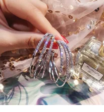 2019 핫 패션 쥬얼리 한국어 핫 판매 럭셔리 크리스탈 과장된 나이트 클럽 (China)