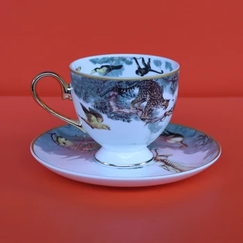 

Luxury Porcelain Coffee Cup Saucer Set Forest Animals European Kitchen Accessories Bone China Tea Cup Set For Wedding Party Home