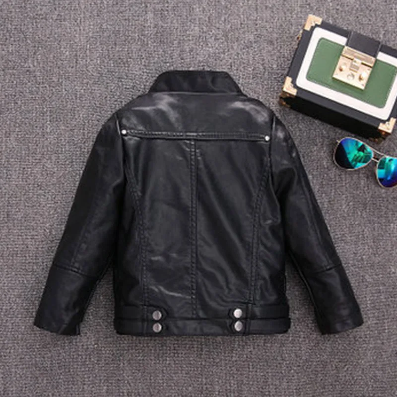 2020 Брендовые куртки для мальчиков и девочек пальто из искусственной кожи осенне