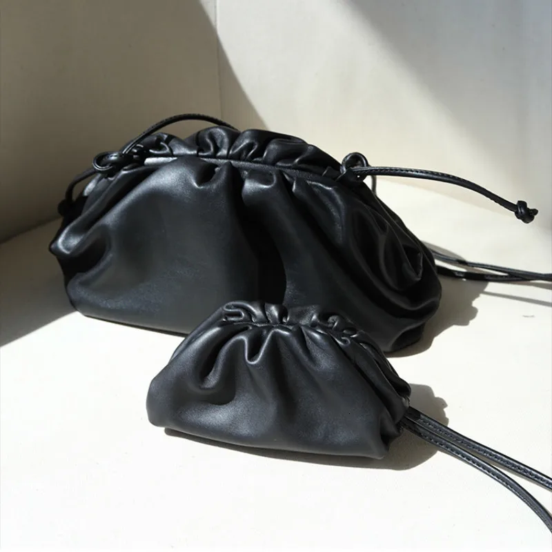 Simple Women Dumplings Messenger Bag Designer Retro New Fashion Cloud Female Crossbody Shoulder Bag Tide Handbag Clutch Bag