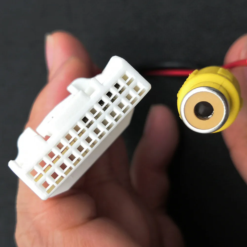 YIFOUM 10 шт. 24Pin видео вход переключатель Обратный камера RCA Кабель-адаптер для Skoda Yeti Rapid NW202 Fabia