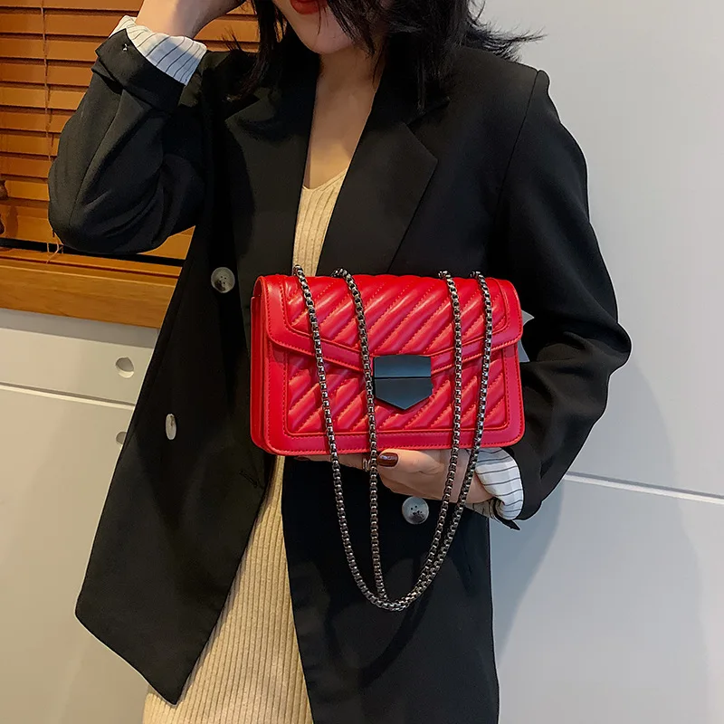 

2019 Winter New Style WOMEN'S Bag Rhombus Chain Bag Solid Color Lock Square Sling Bag Chain Shoulder Car Suture Bag
