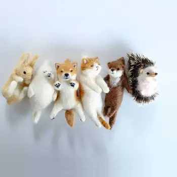 

2020 Pick Up Lovely Akita Dog Cat Panda Raccoon Rabbit Animal Wool needle felting package material DIY Felted Kits Non-finished