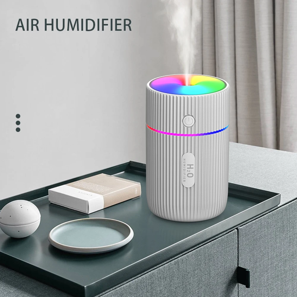Mini Car Air Humidifier Portable Air Freshener with LED Night Light 2 Modes USB Oil Diffuser for Home Car Interior Accessories