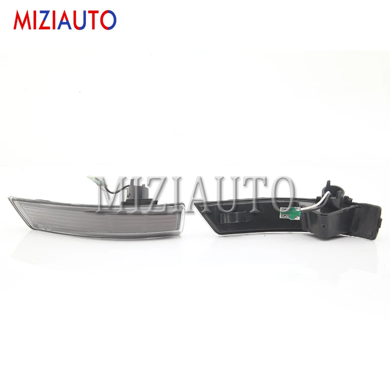 

For Ford Focus 2012-2018 2 pcs Dynamic Turn Signal Light LED Side Wing Rearview Mirror Indicator Light Smoked black shell