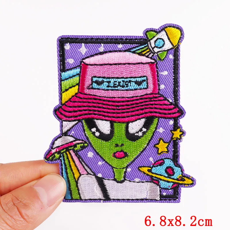 Prajna Alien Embroidered Patches On Clothes DIY Space UFO Applique Clothing Thermoadhesive Patches for Clothing Stickers Badges 