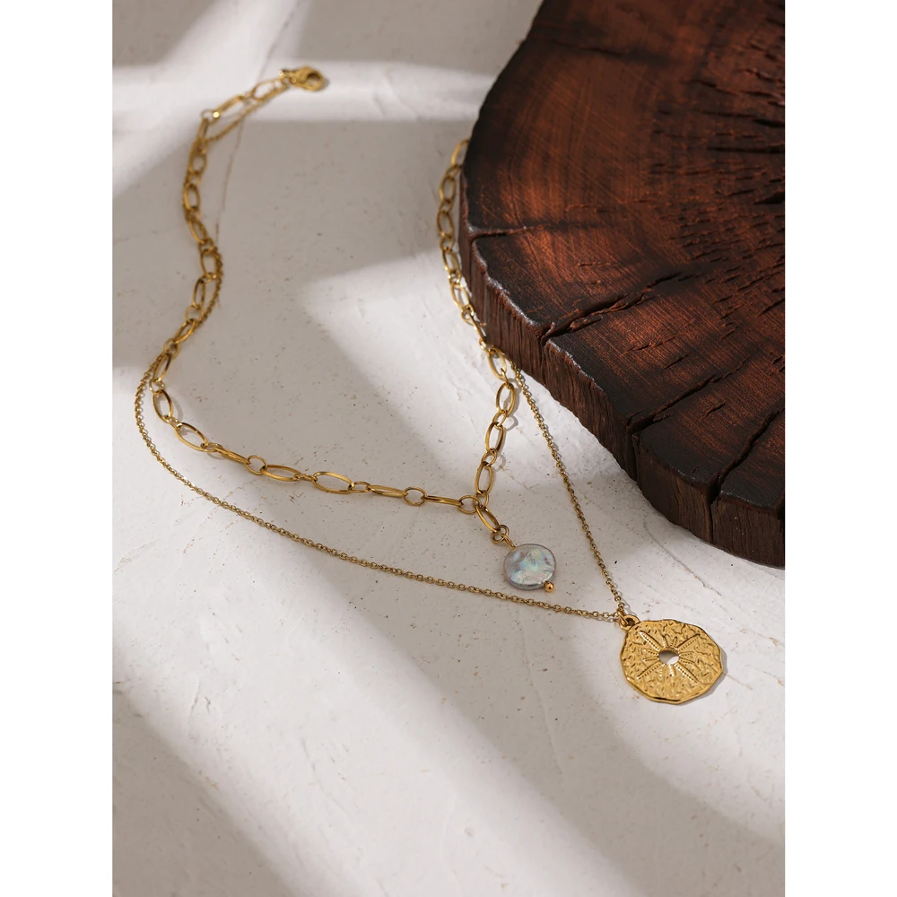 Round North Star Layered Pendant Necklace for Women - Image 3