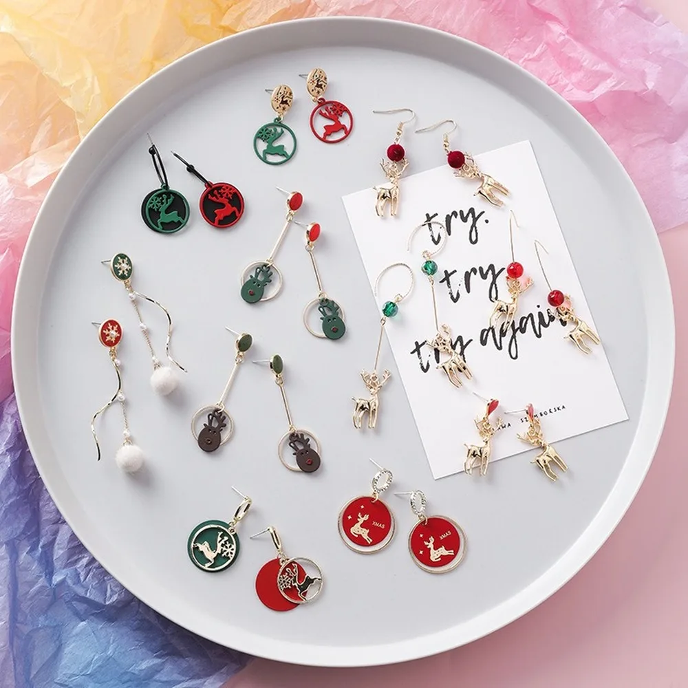 

Korean Version Small Cute Fashion Christmas Earrings Christmas Gift Sweet Personality Deer Snowflake Hair Earrings