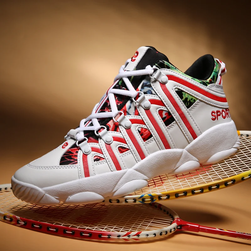 

Hot sale Couple High top Sports Shoes Fashion White Graffiti Print Cheap Men Basketball Sneakers Chunky Fitness Sneakers for Men