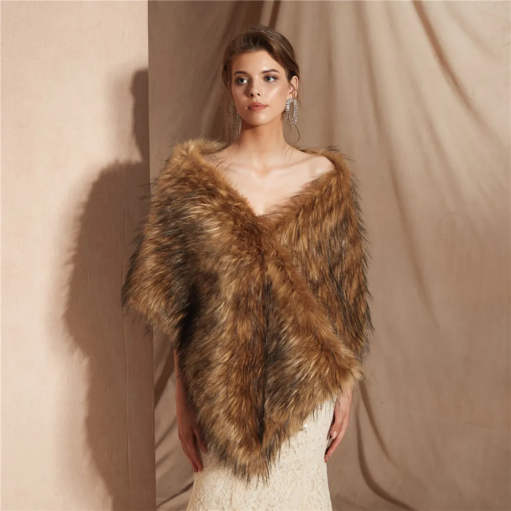 2019 Winter Faux Fur Bride Small Vest Cardigan Poncho Warm Bridal Wedding Dress Wraps New Fashion Long Wedding Shawl 2019 Winter Faux Fur Bride Small Vest Cardigan Poncho Warm Bridal Wedding Dress Wraps New Fashion Long Wedding Shawl