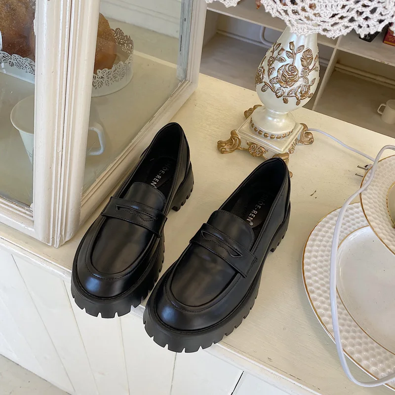 Boussac-mocasines de plataforma Punk para mujer, zapatos de tacón grueso con punta redonda, Estilo Vintage, tacones altos sin cordones, color negro, 2021