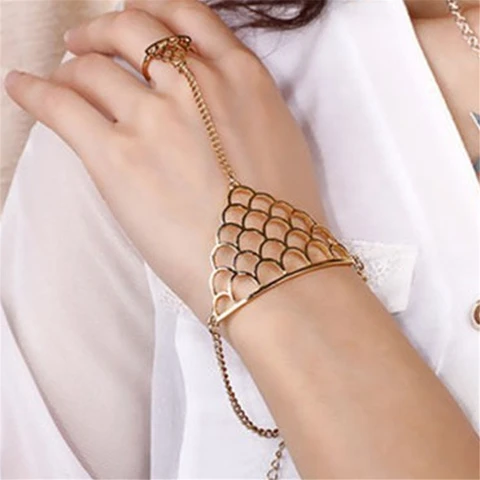 Finger Bracelet Triangle Conjoined Bracelet Wrist Chain Jewelry Hand Back Chain Bangles Female Arm Link Ornaments
