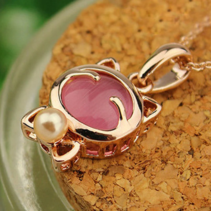 New Fashion Jewelry Lucky Cat Bohemian Statement Necklace Cat Eye Stone Pendant Necklace Female Elegant Necklace 2021