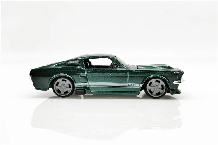 Parasiet salami alleen 1:64 Scale Bburago Eternal Classics Ford Mustang Gt 1967 Green Boy Toys  Diecast Car - Railed/motor/cars/bicycles - AliExpress