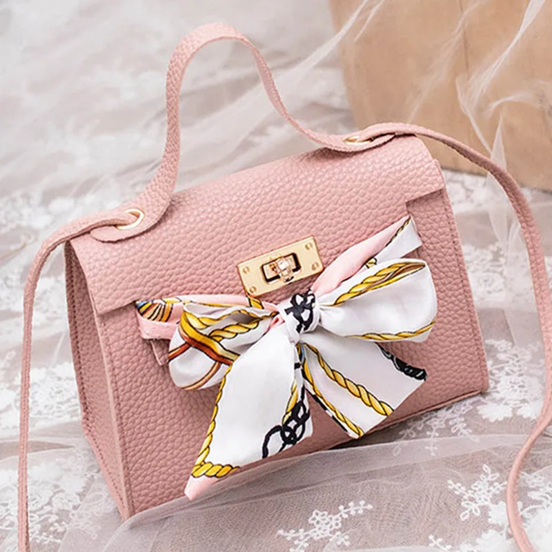 Women Elegant Scarf Handbag Ladies Casual Shoulder Messenger Bag Female Lock Crossbody Small Flap Bags Designer Handbags SS0423 (5)