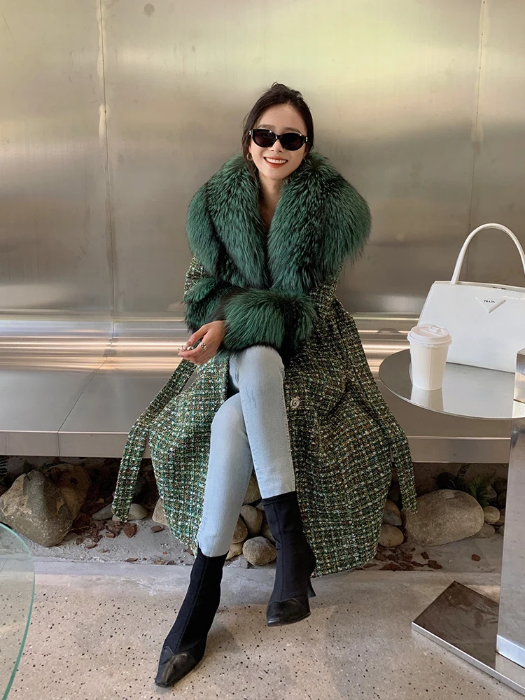 

Women Long sleeve X-Long Genuine lamb Woolen coats Real Fur Coat Winter Natural Fox Fur Collar Thick Warm woolen coats